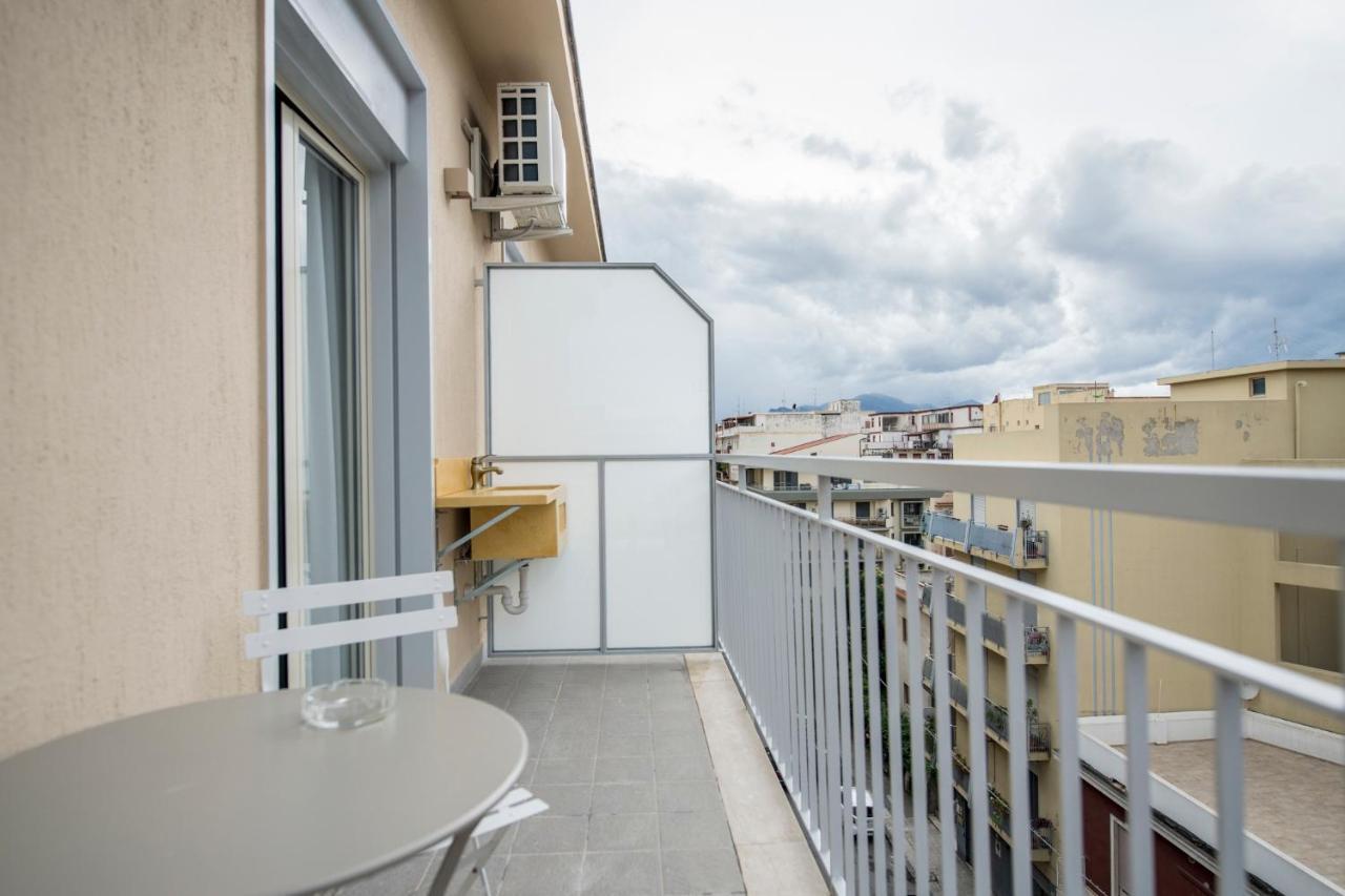 Milazzo Aeolian Sea Port B&B 외부 사진