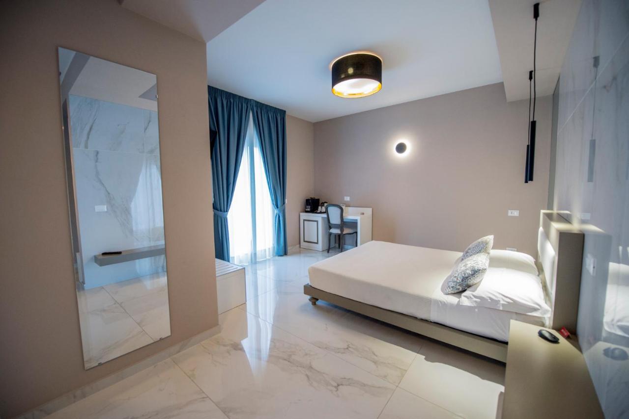 Milazzo Aeolian Sea Port B&B 외부 사진